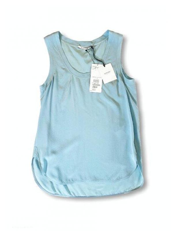 ノースリーブトップス