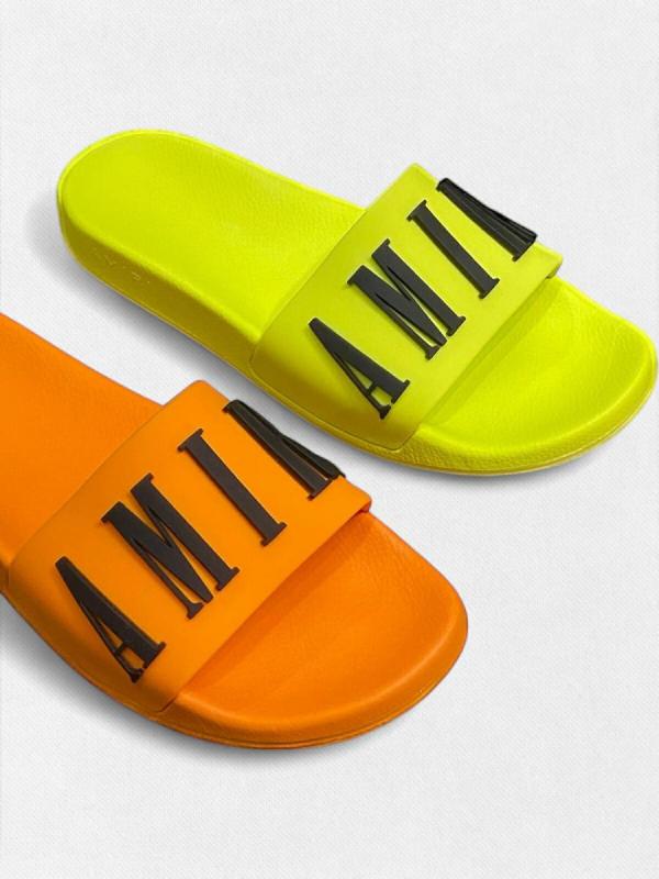 シャワーサンダル