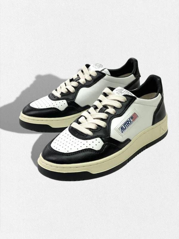 バイカラーレザーローカットスニーカー