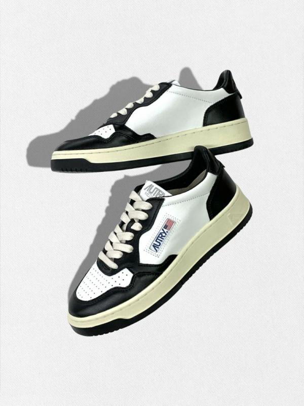 バイカラーレザースニーカー