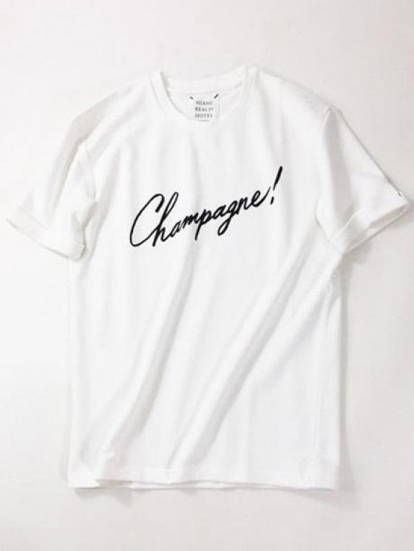 クルーネックTシャツ