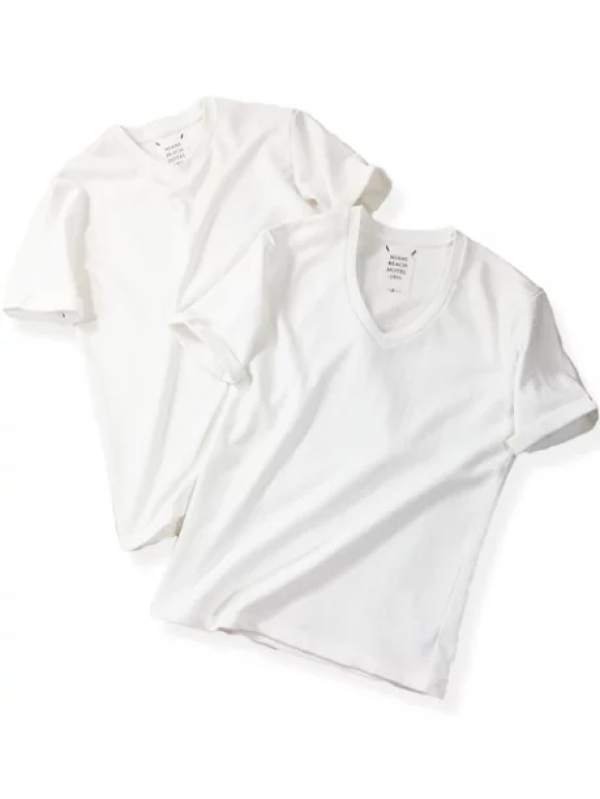 ＶネックスTシャツ