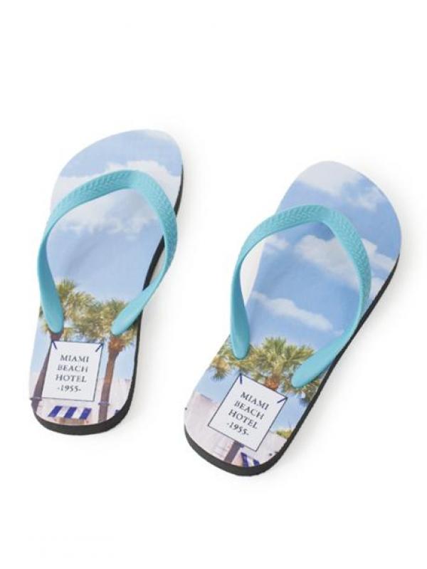 ビーチサンダル