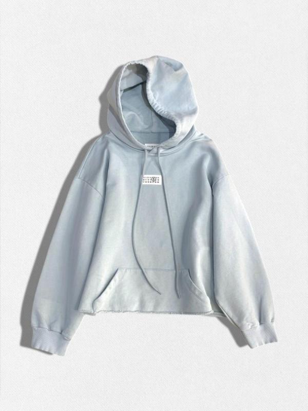 ショート丈プルオーバーパーカー