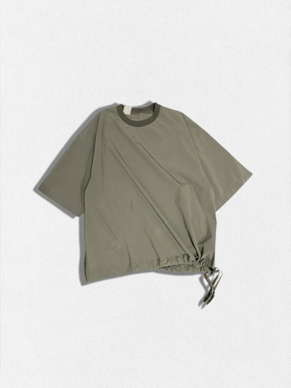 クルーネックTシャツ