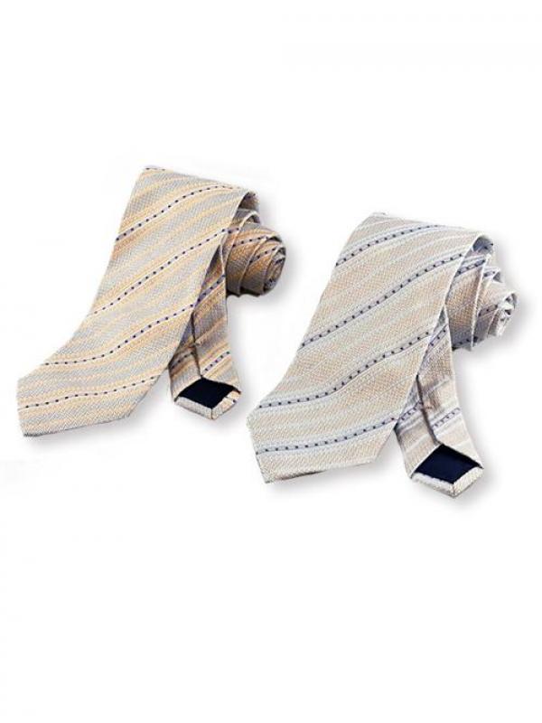 シルクネクタイ