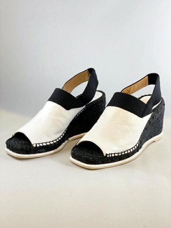 ウェッジソールサンダル
