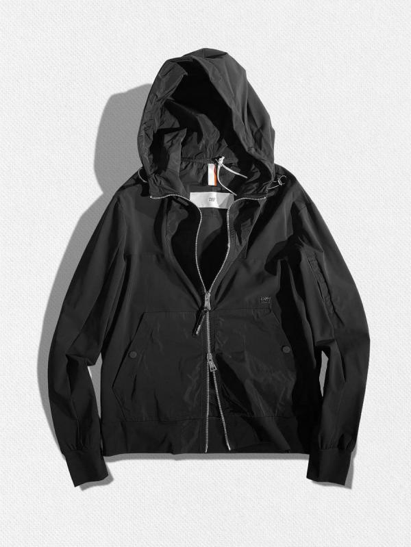 ハイパーストレッチナイロンパーカー