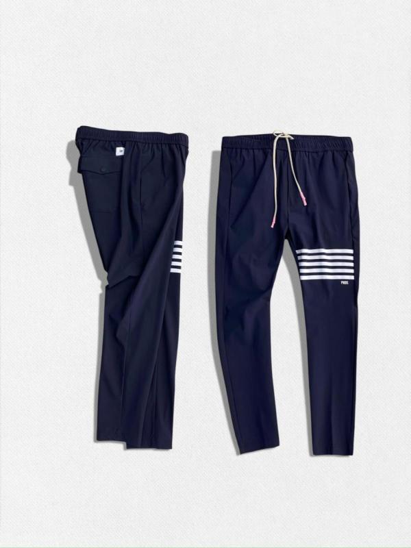 ストレッチナイロンパンツ