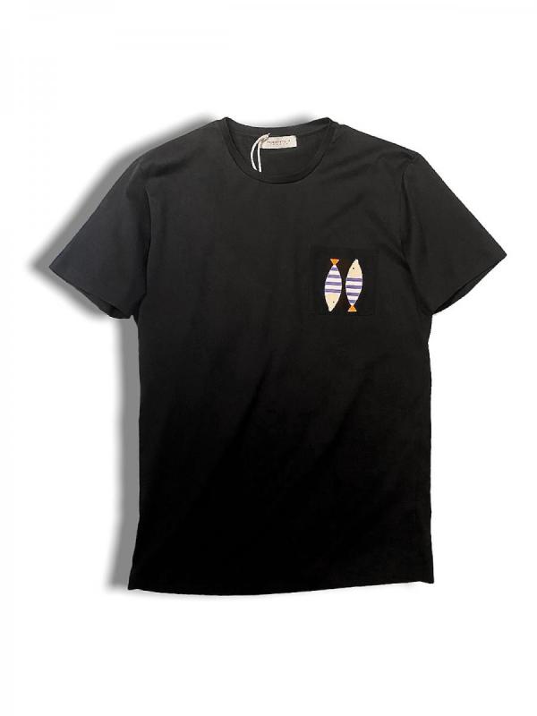 クルーネックTシャツ