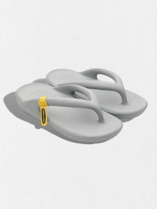 リカバリーサンダル