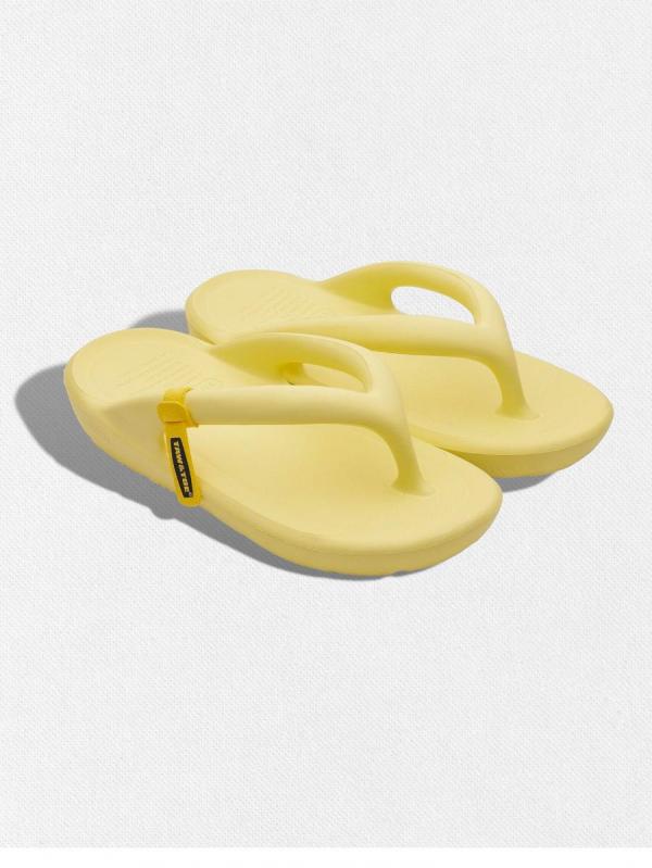 リカバリーサンダル