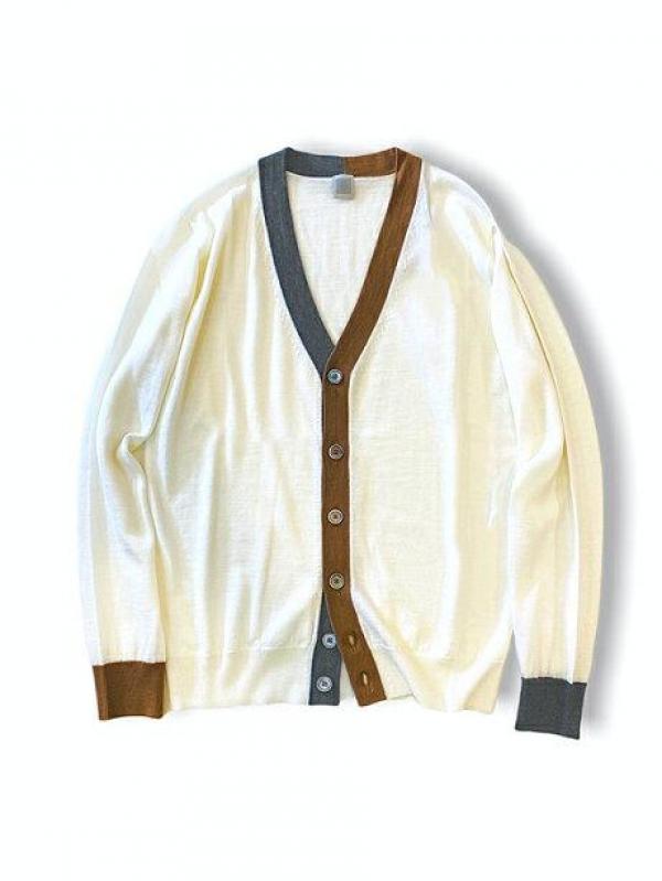 ニットカーディガン