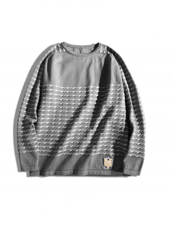 クルーネックコットンニットセーター