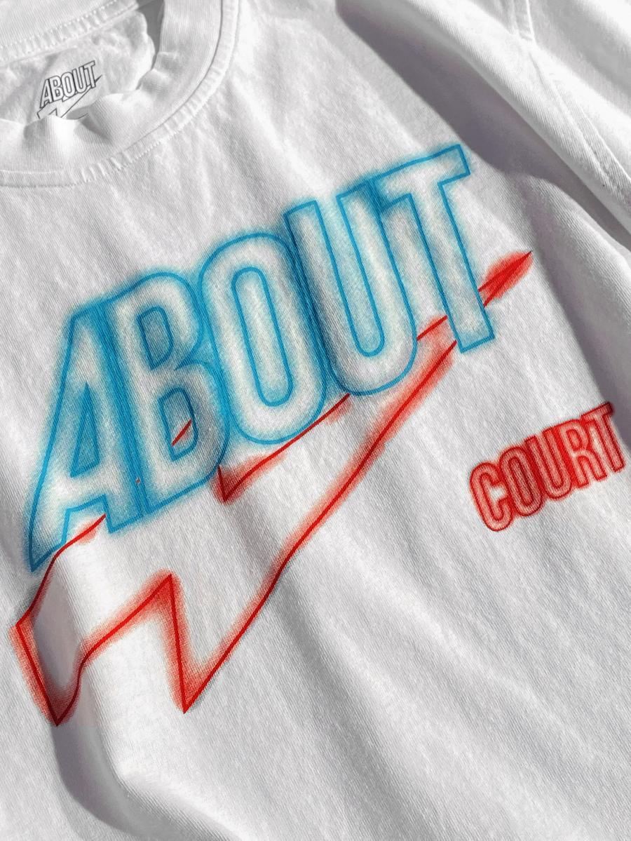 ロゴプリントクルーネックTシャツ