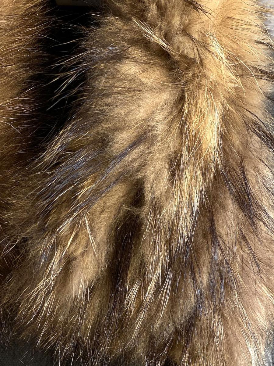 チャイニーズラクーンファーマフラー