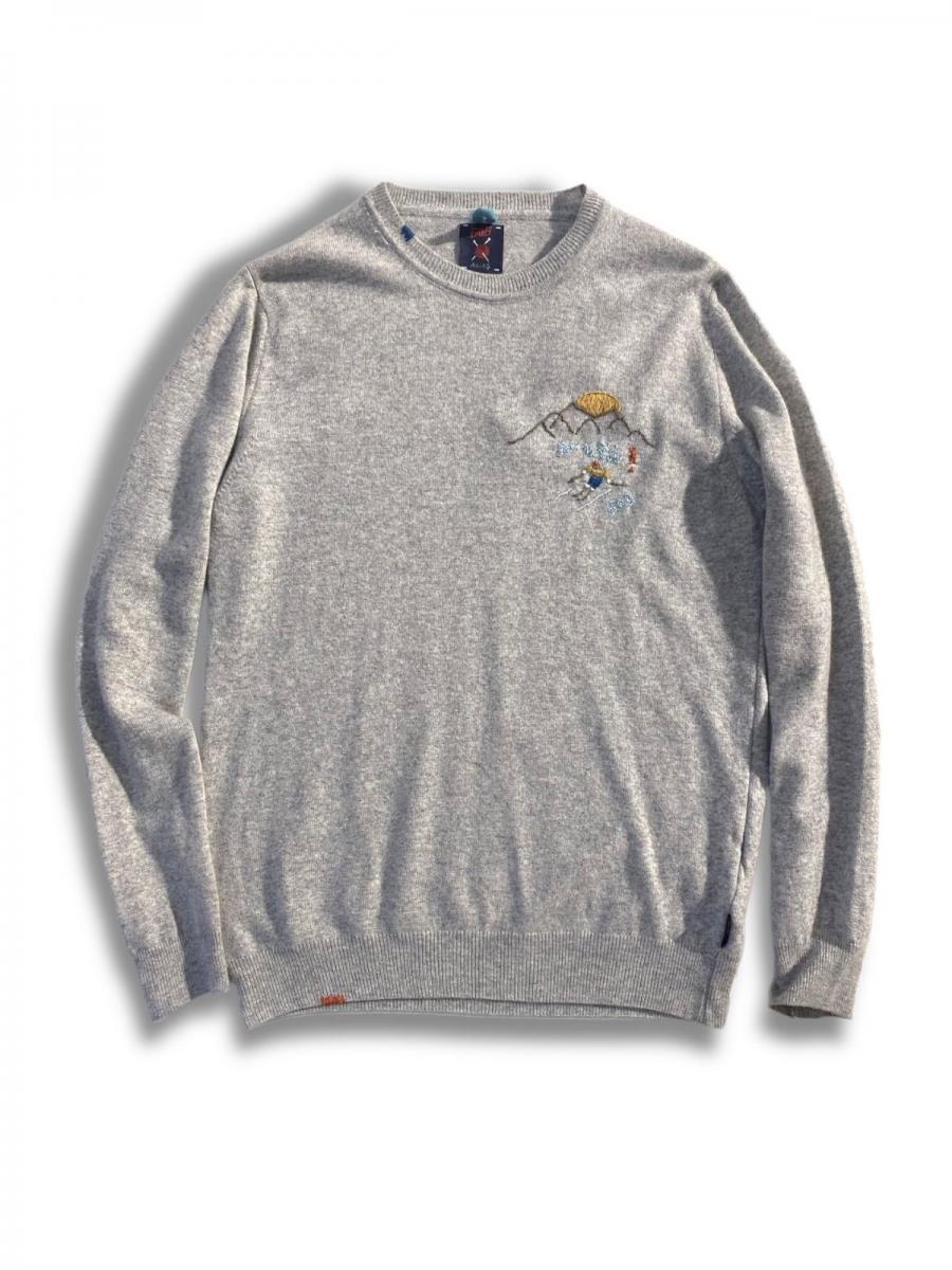 ニットセーター