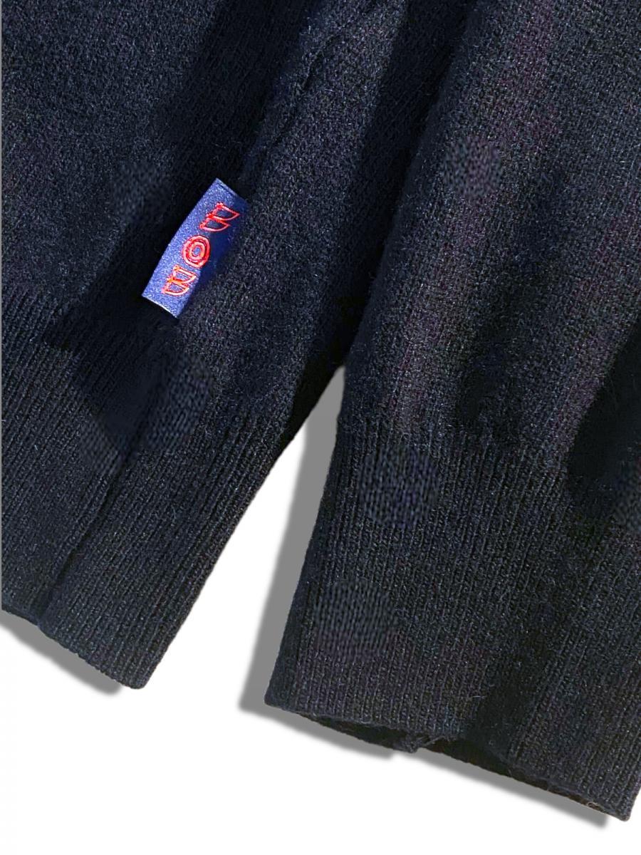 ニットセーター