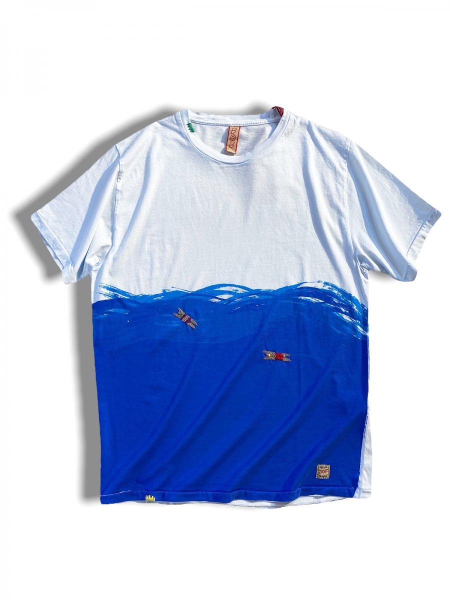 クルーネックTシャツ
