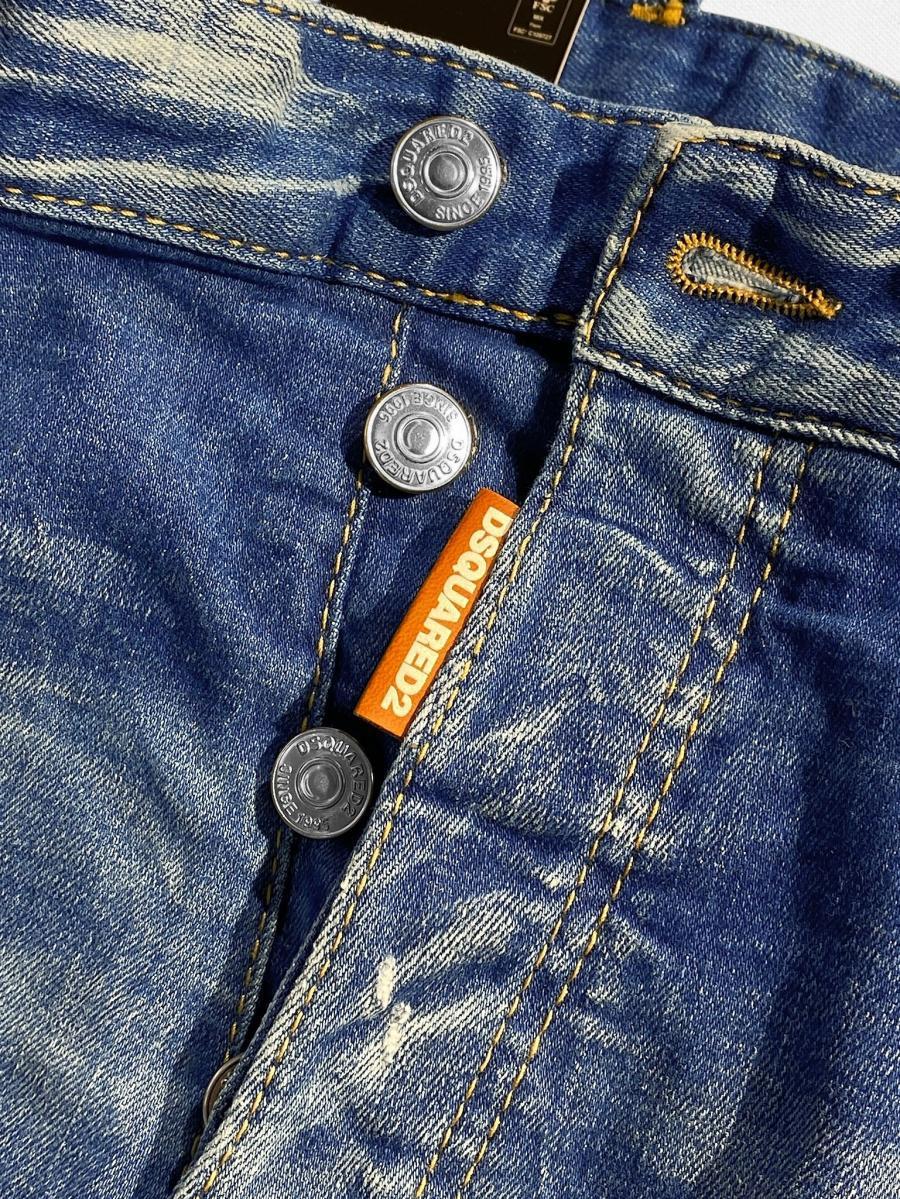 テーパードデニムパンツ