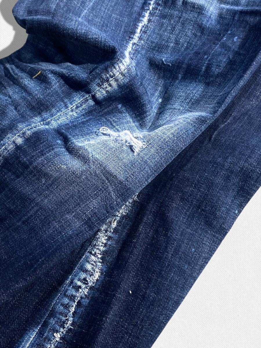 ウォッシュ＆ダメージ加工テーパードデニムパンツ《BRO JEAN》