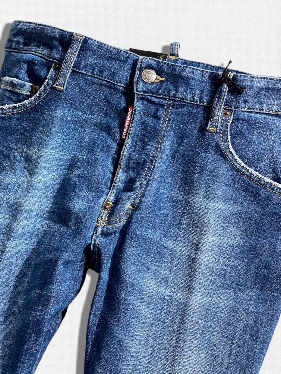 テーパードデニムパンツ《SUPER TWINKY JEAN》