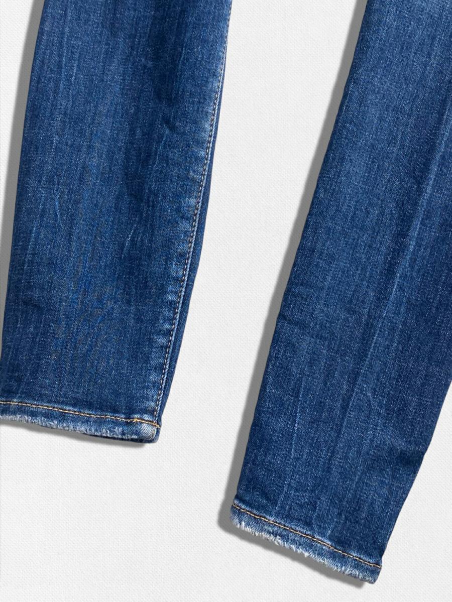 テーパードデニムパンツ《SUPER TWINKY JEAN》