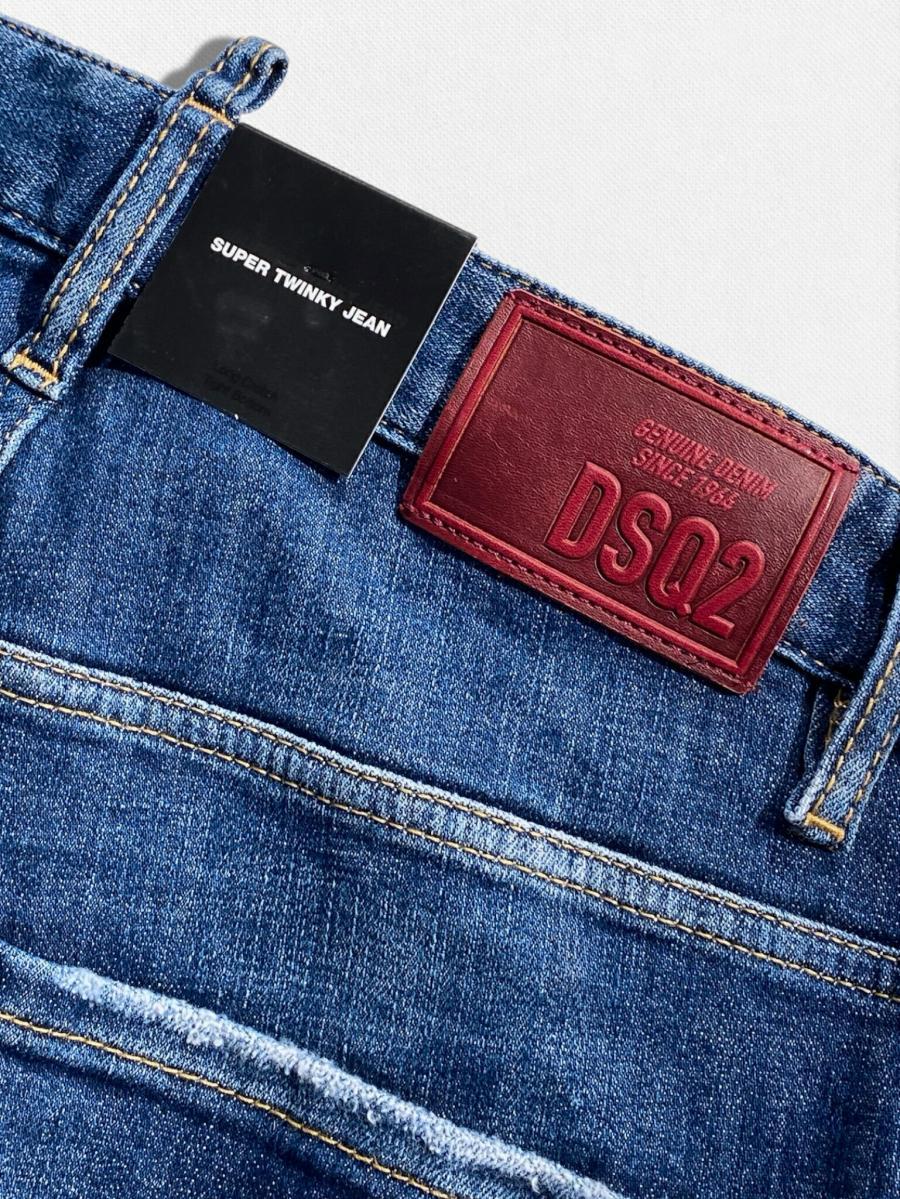 テーパードデニムパンツ《SUPER TWINKY JEAN》