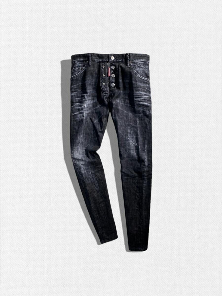 テーパードデニムパンツ《SEXY TWIST JEAN》