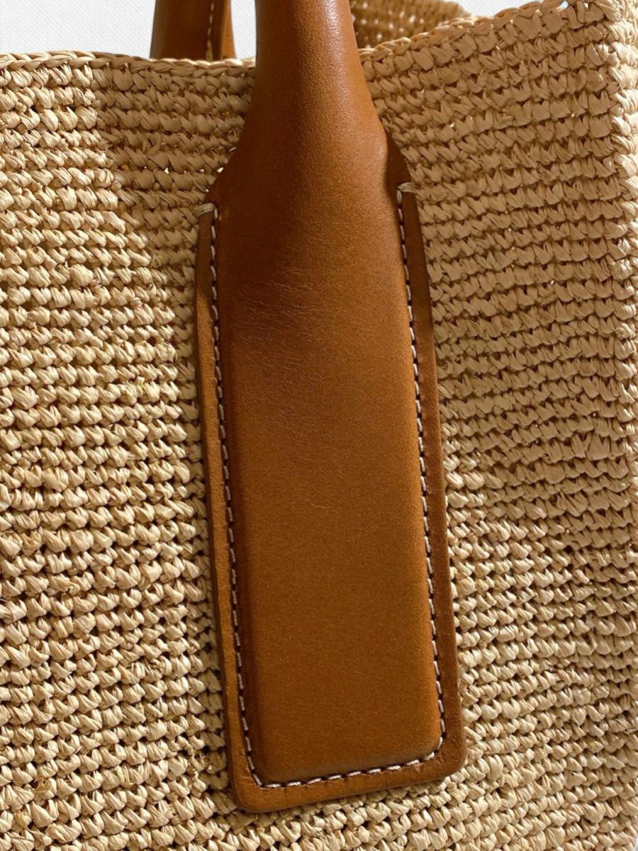 刺繍入りラフィアトートバッグ