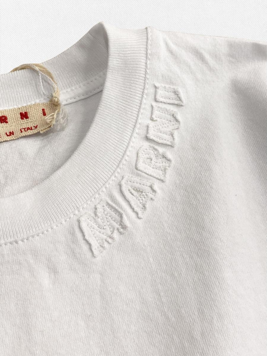 クルーネックTシャツ