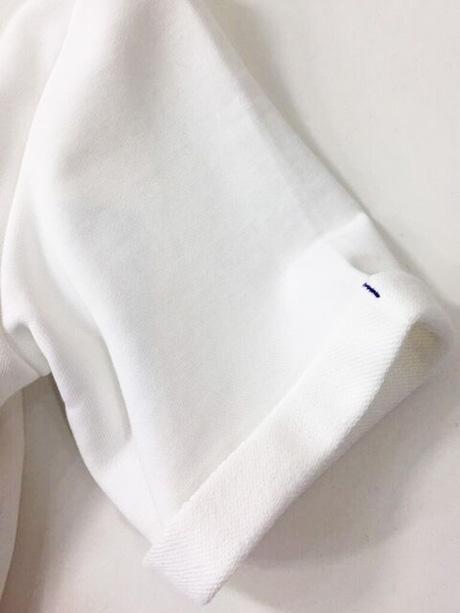 クルーネックTシャツ