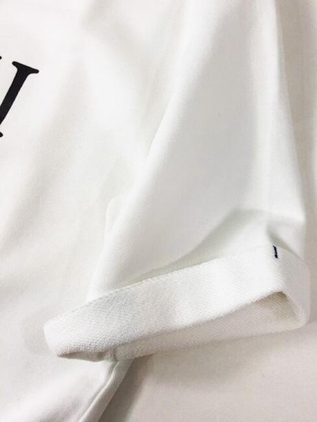 クルーネックTシャツ