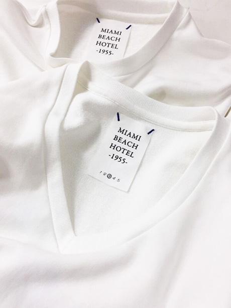 クルーネックTシャツ