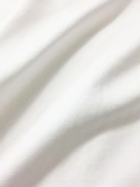 ＶネックスTシャツ