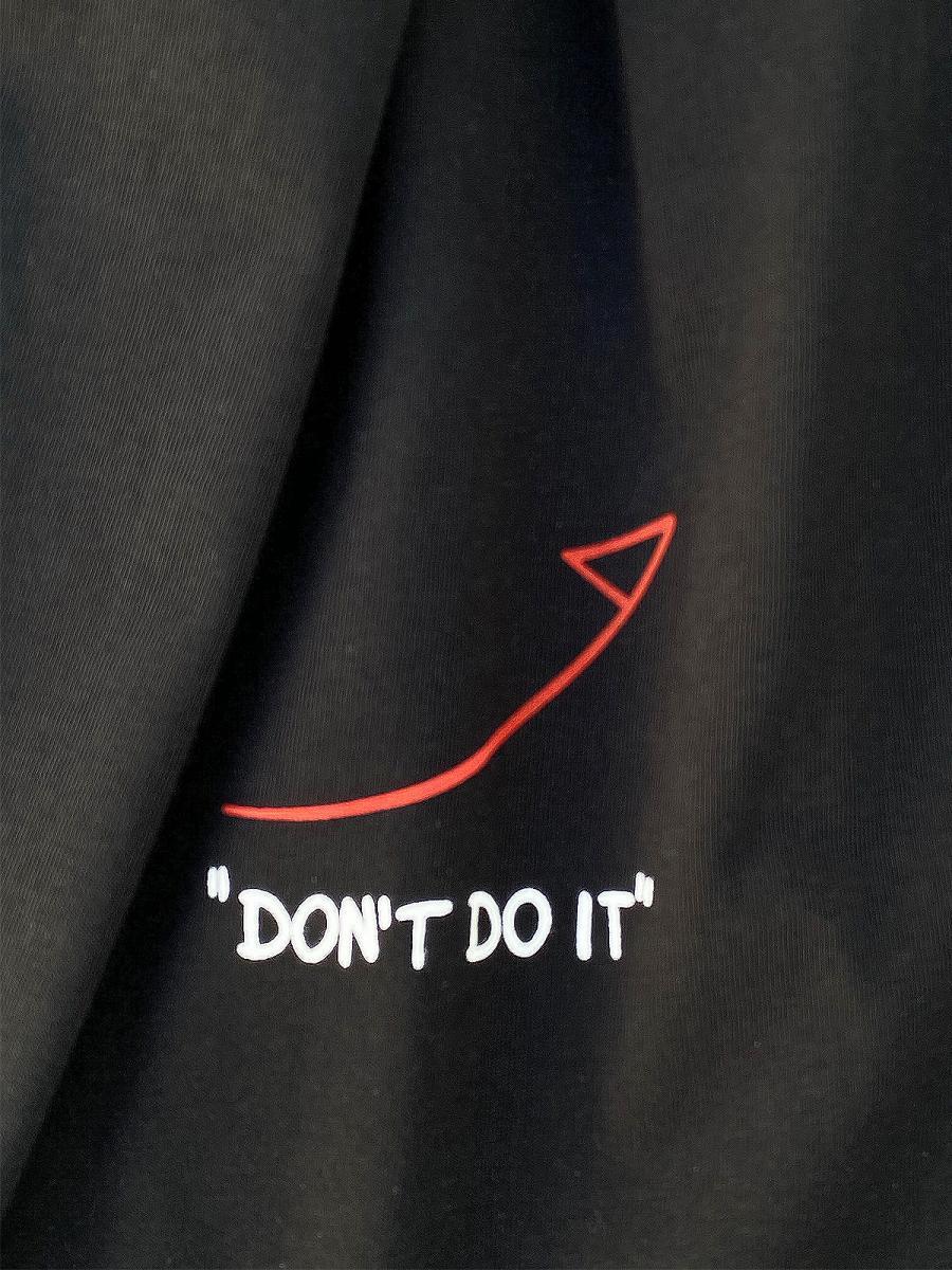 クルーネックTシャツ