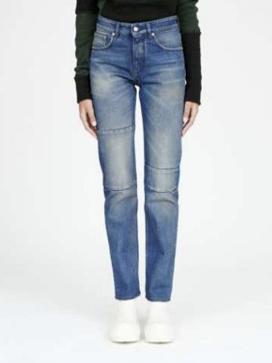 ディストレスドデニムパンツ