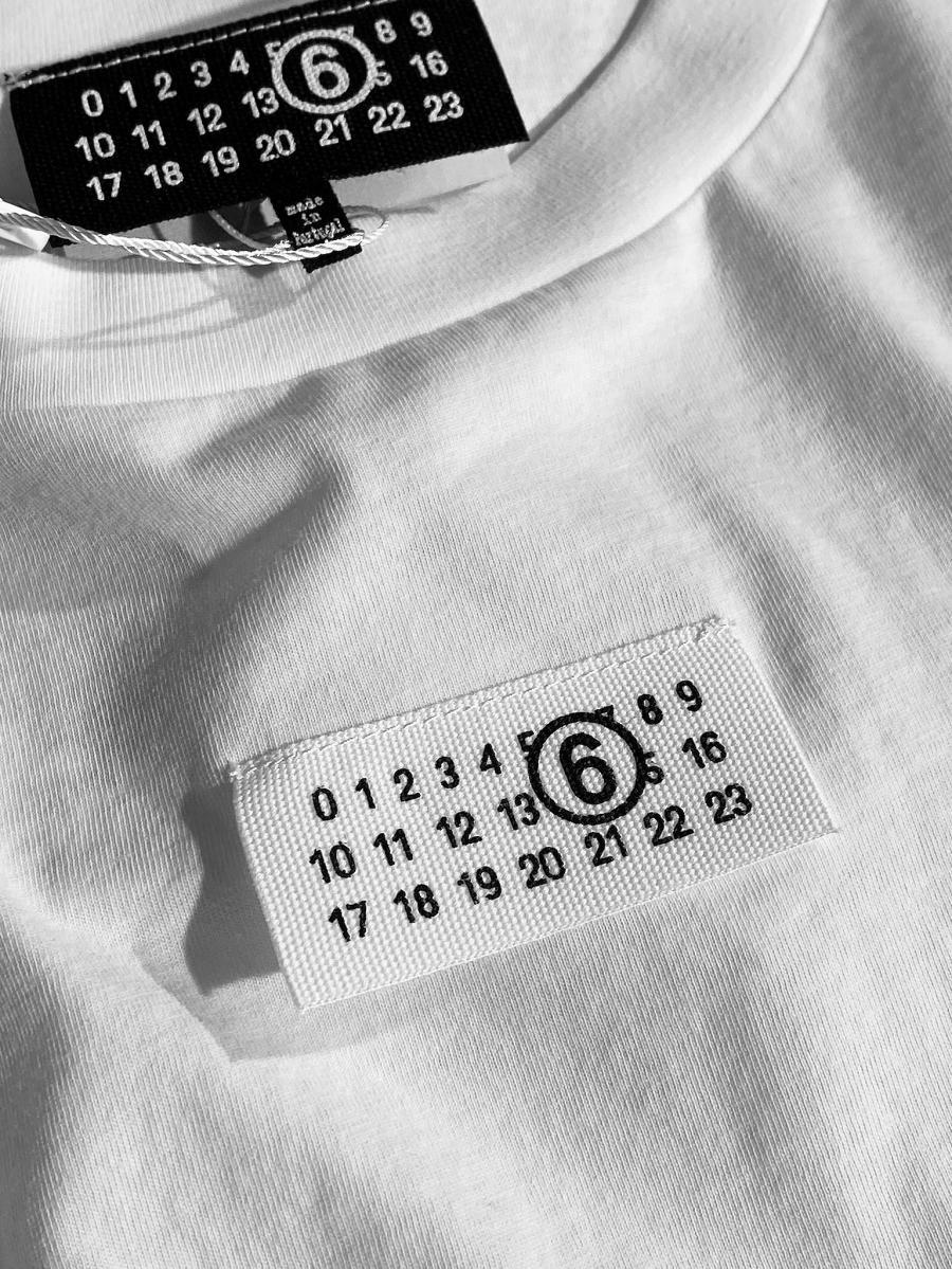 クルーネックロングＴシャツ