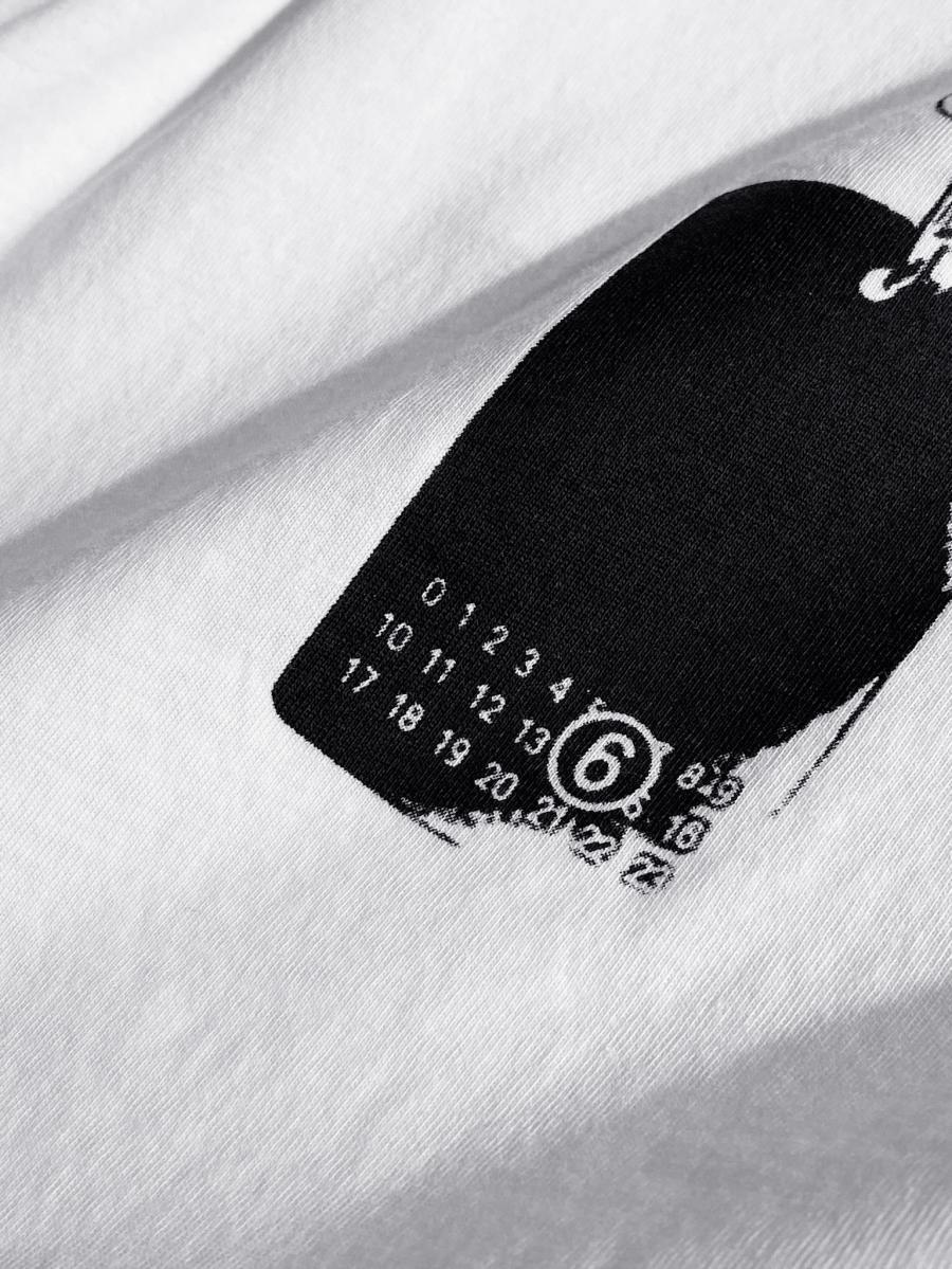 プリントクルーネックＴシャツ