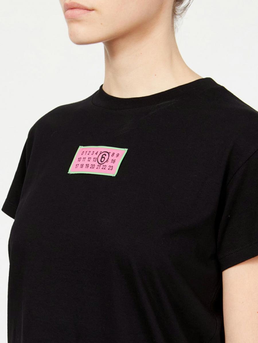 カレンダータグＴシャツ
