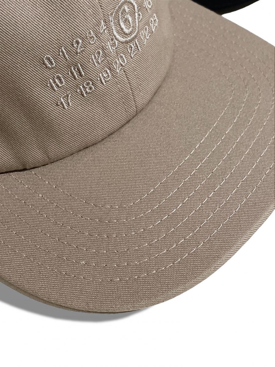 Numericシグネチャーキャップ