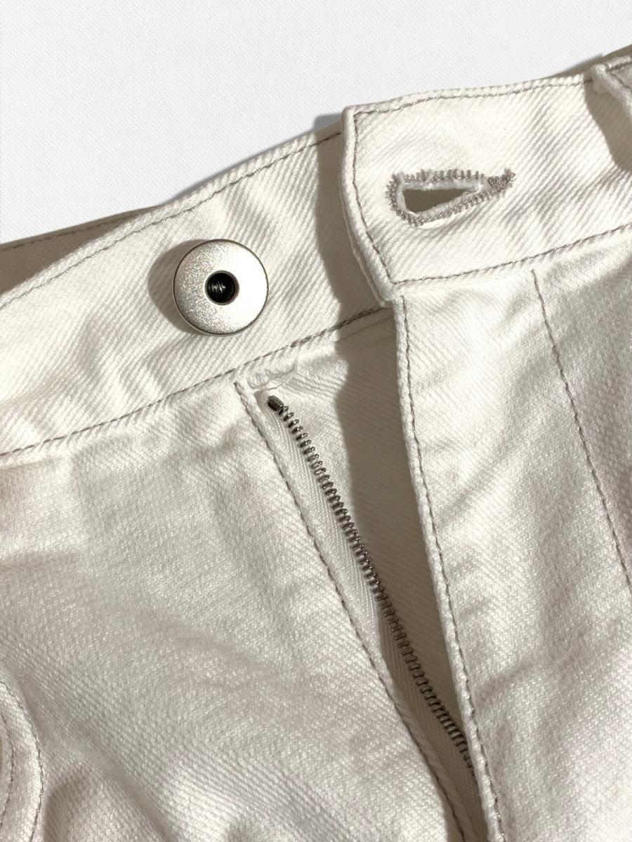 ホワイトデニム