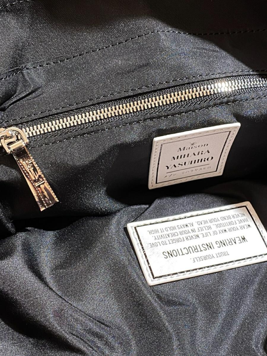  ”バナナ” ヘルメットバッグ