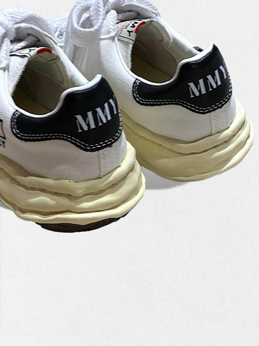 ソールローカットスニーカー