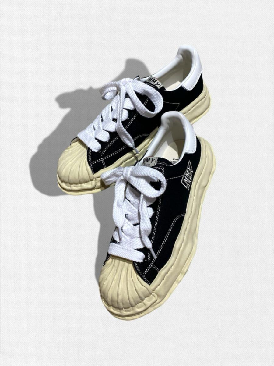 ソールローカットスニーカー