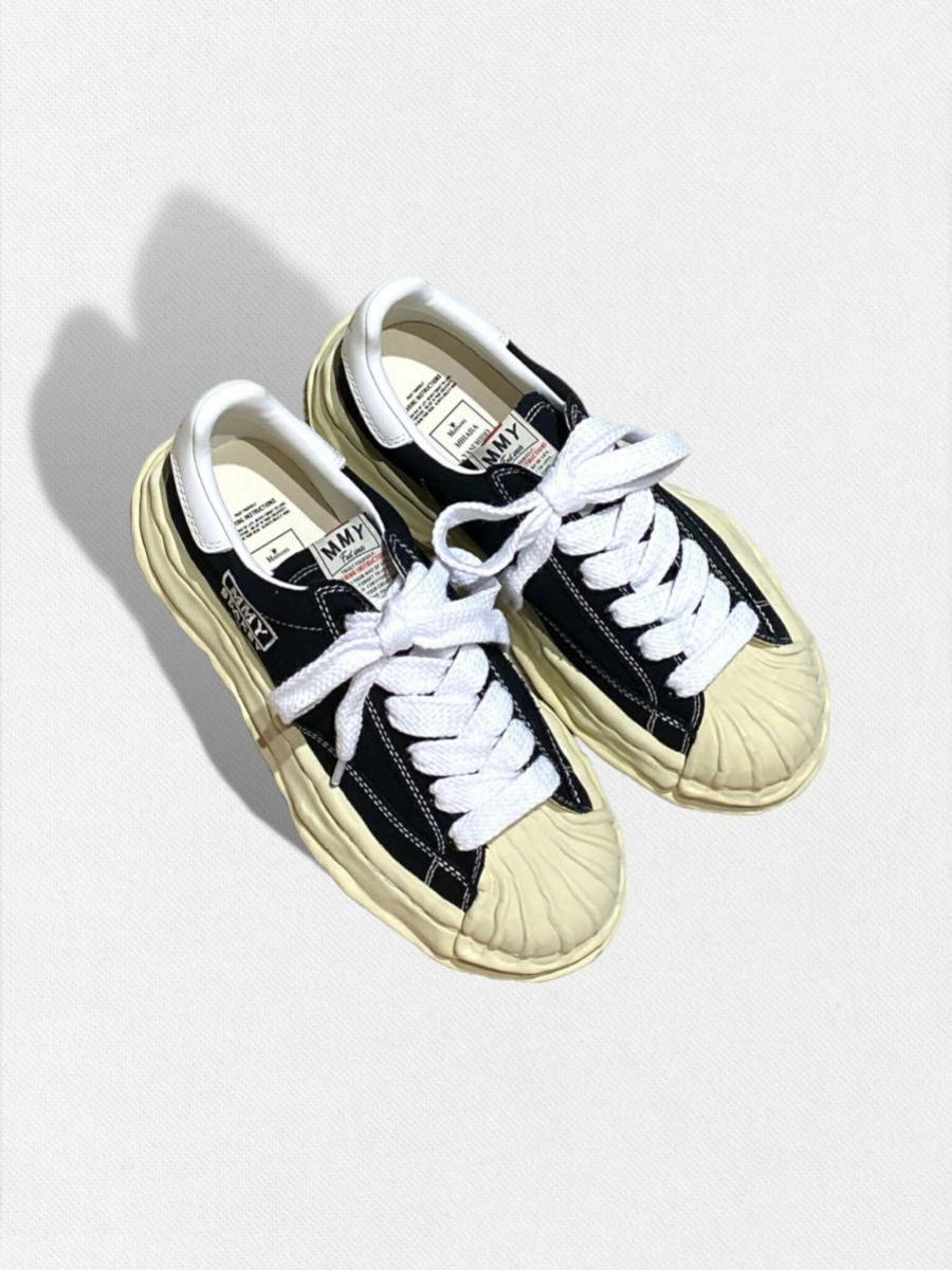 ソールローカットスニーカー