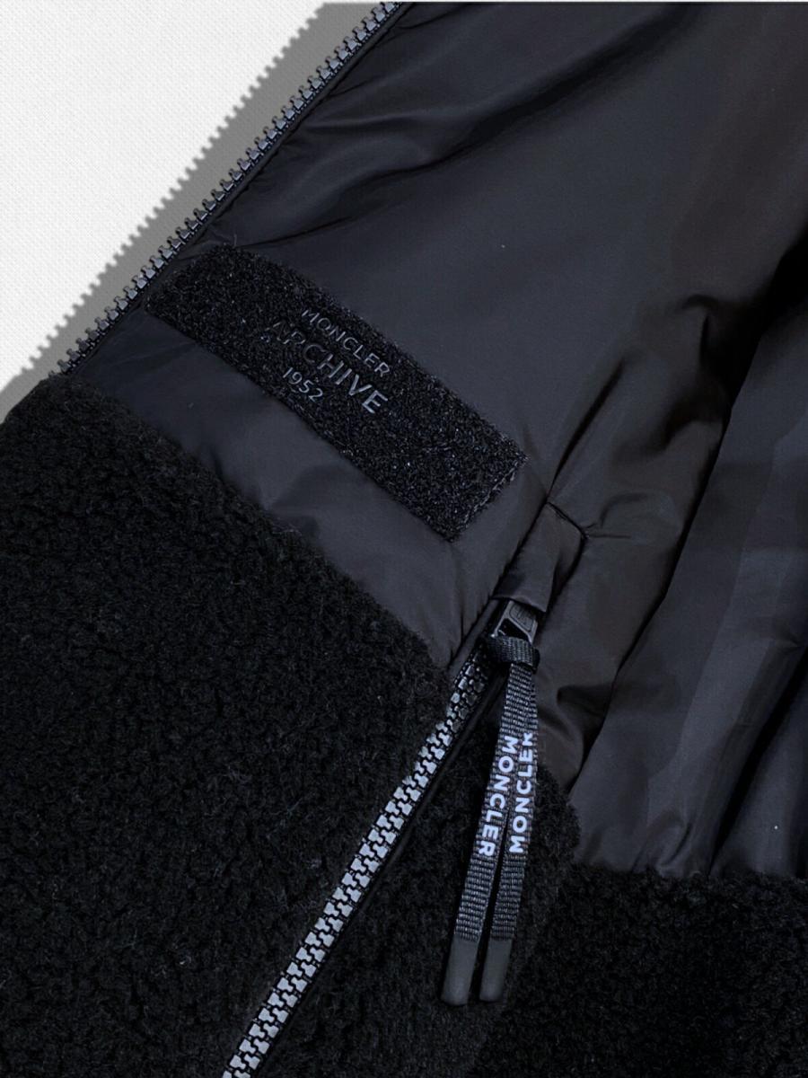 リバーシブルダウンジャケット