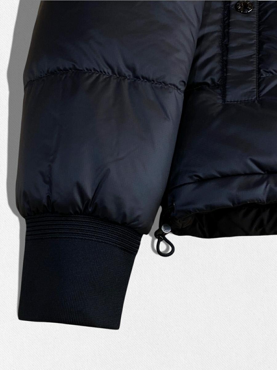 リバーシブルダウンジャケット