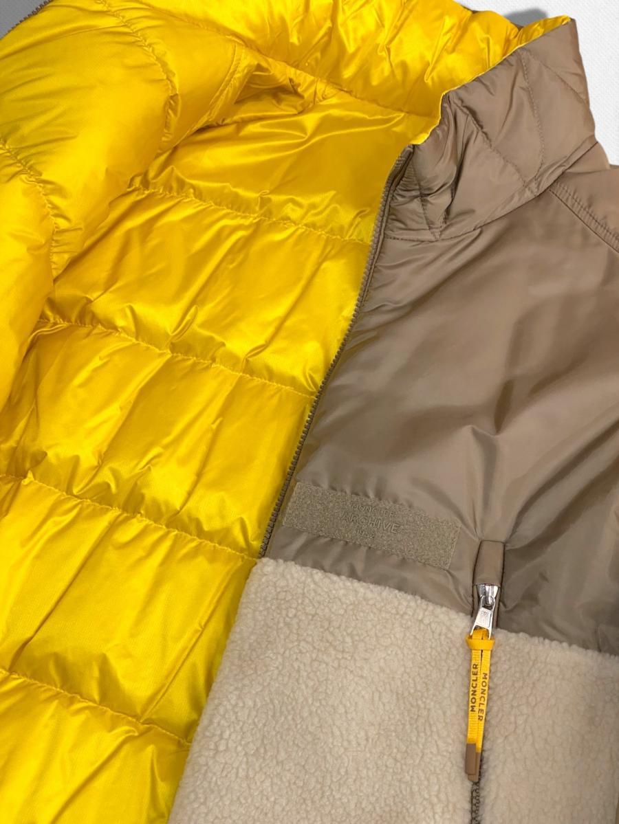 リバーシブルダウンジャケット