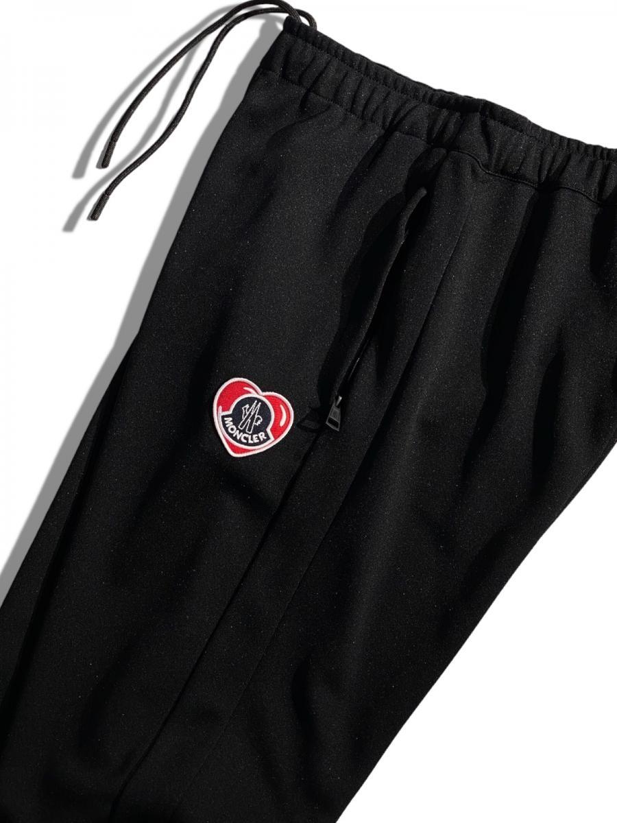 ワッペン付きジャージーリラックスパンツ